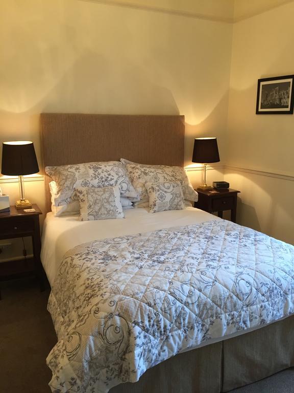 Bishops Guest Accommodation 요크 객실 사진